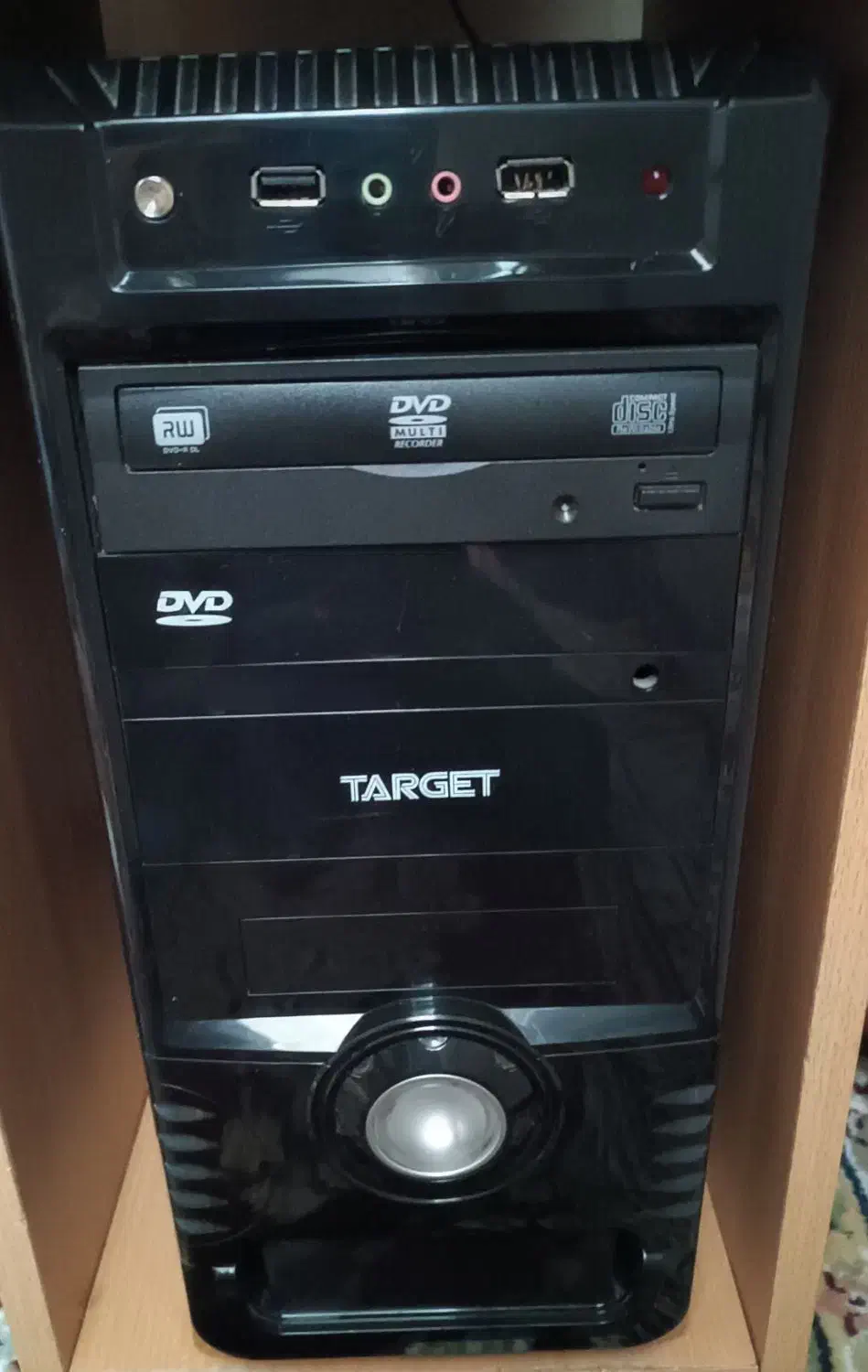 کامپیوتر|رایانه رومیزی|شازند, |دیوار