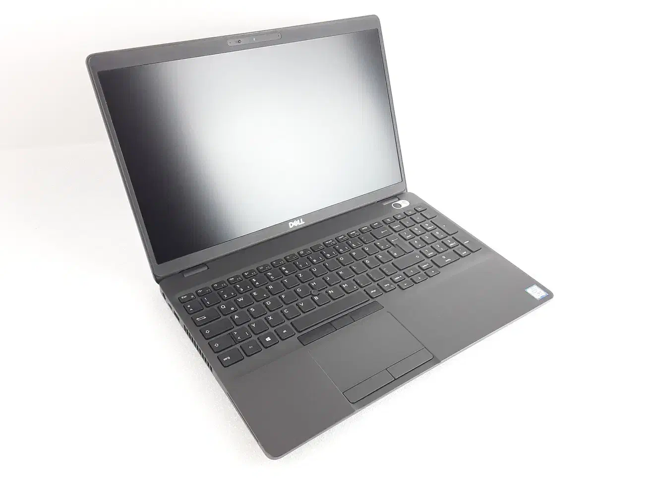 dell precision 3541 رندرینگ ، گیمینگ، تدوین|رایانه همراه|قم, صفائیه|دیوار