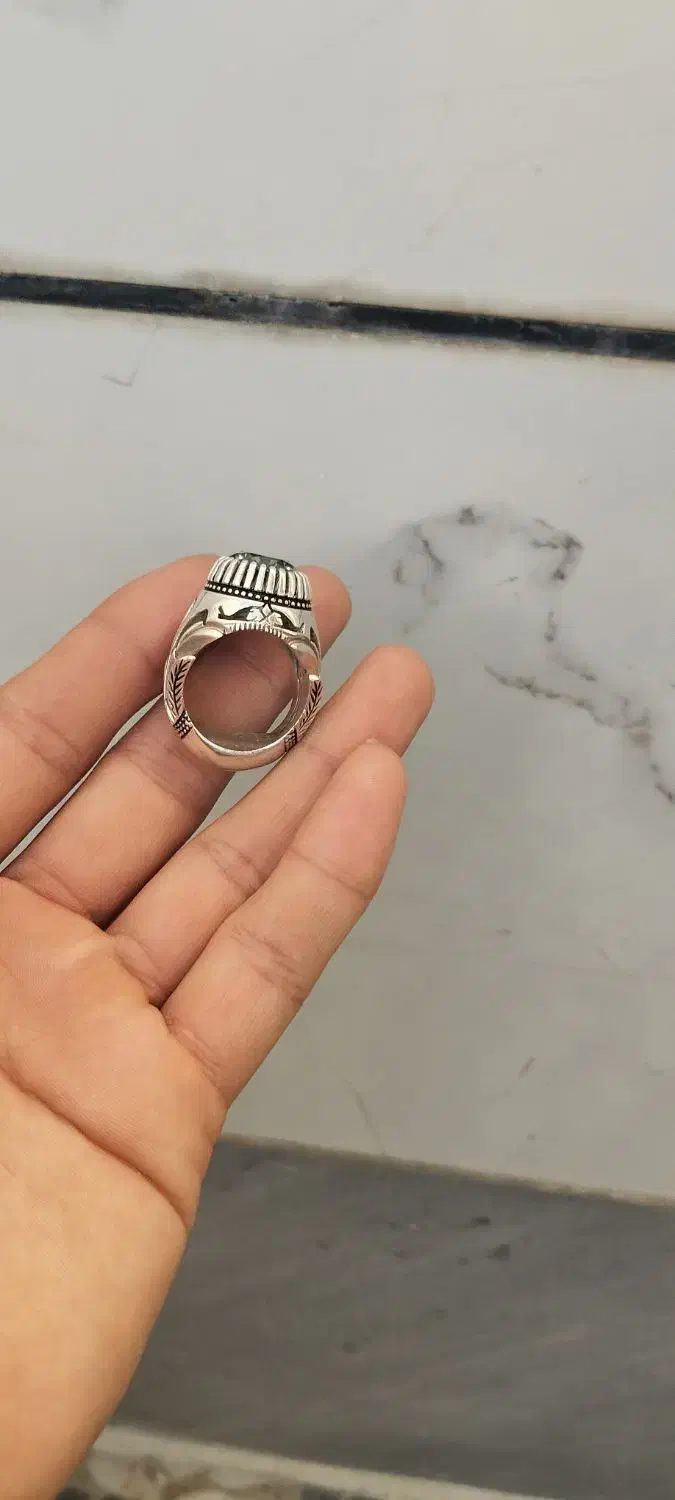 انگشتر ‌|جواهرات|کبودرآهنگ, |دیوار