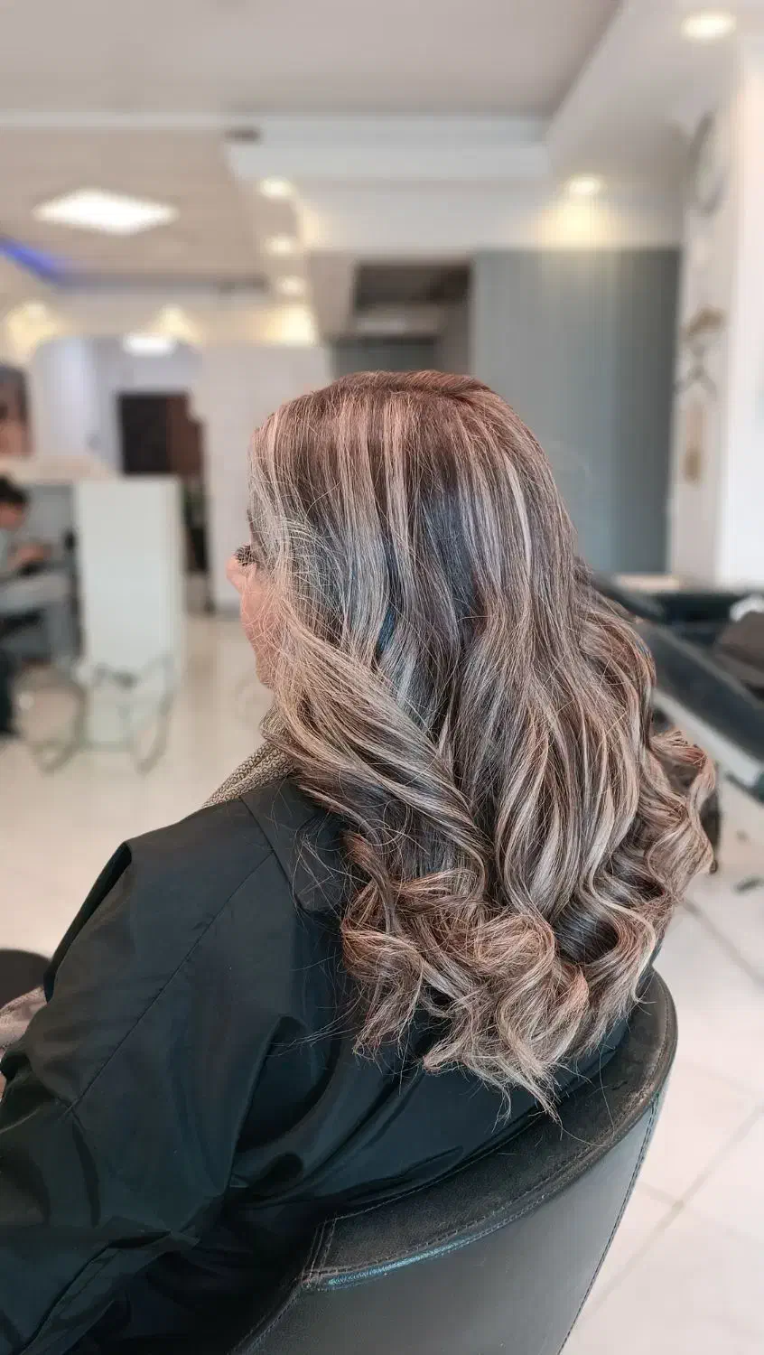 آرایشگر|خدمات آرایشگری و زیبایی|تهران, مجیدآباد|دیوار