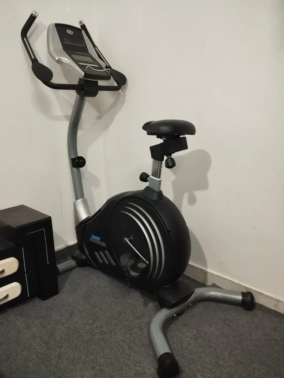 دوچرخه ثابت در حد|تجهیزات ورزشی|اسدآباد, |دیوار