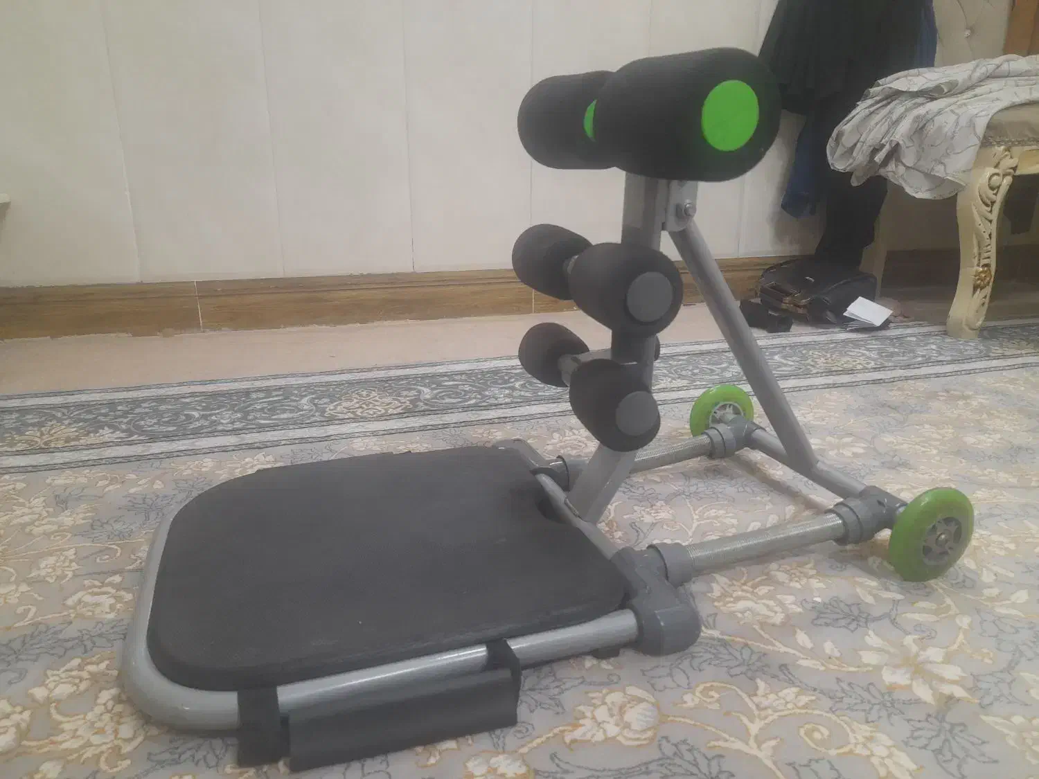 دستگاه دراز نشست در حد|تجهیزات ورزشی|قم, شاه ابراهیم|دیوار