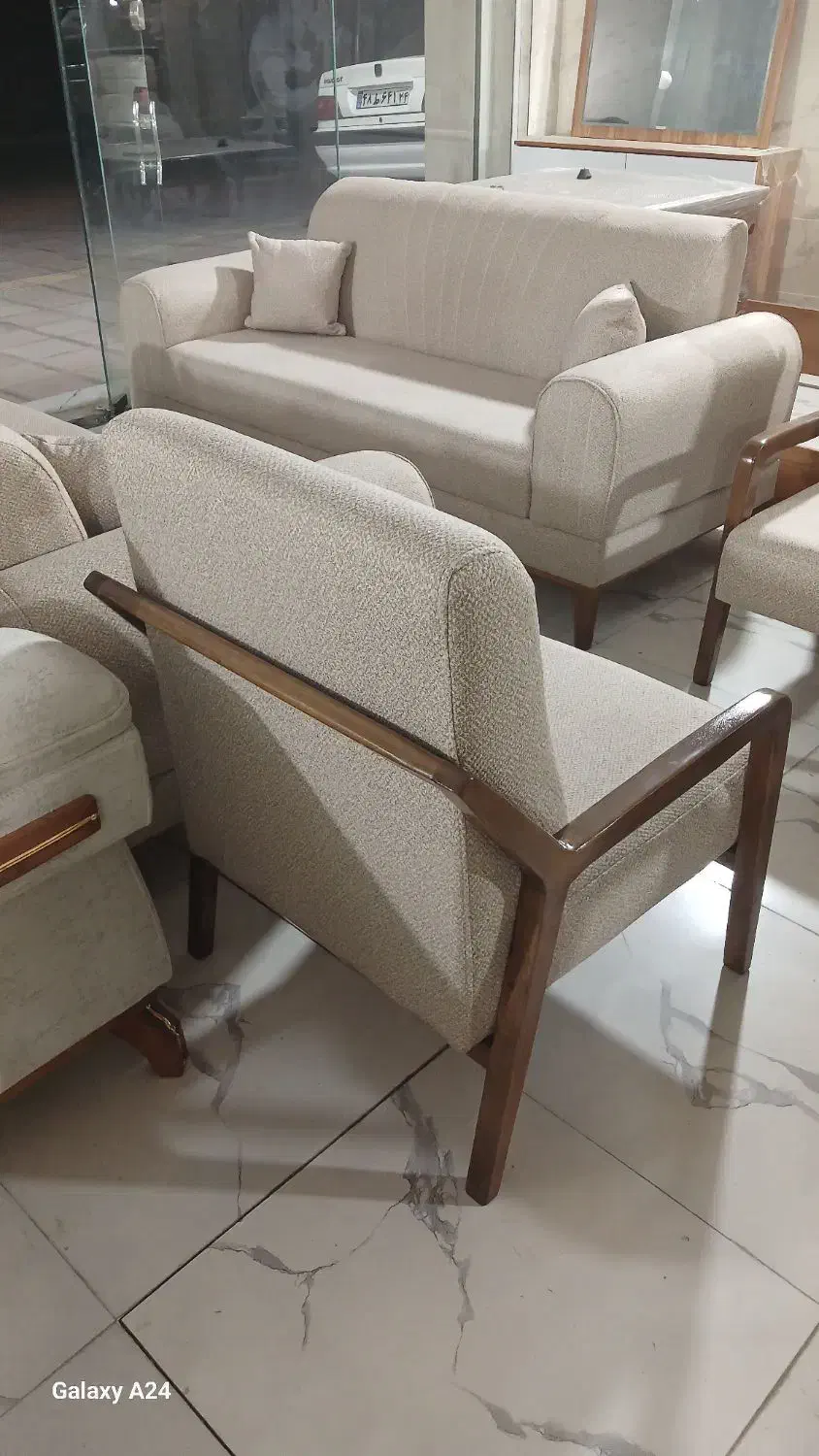 مبل 8 نفره|مبلمان خانگی و میز عسلی|بندر ماهشهر, |دیوار