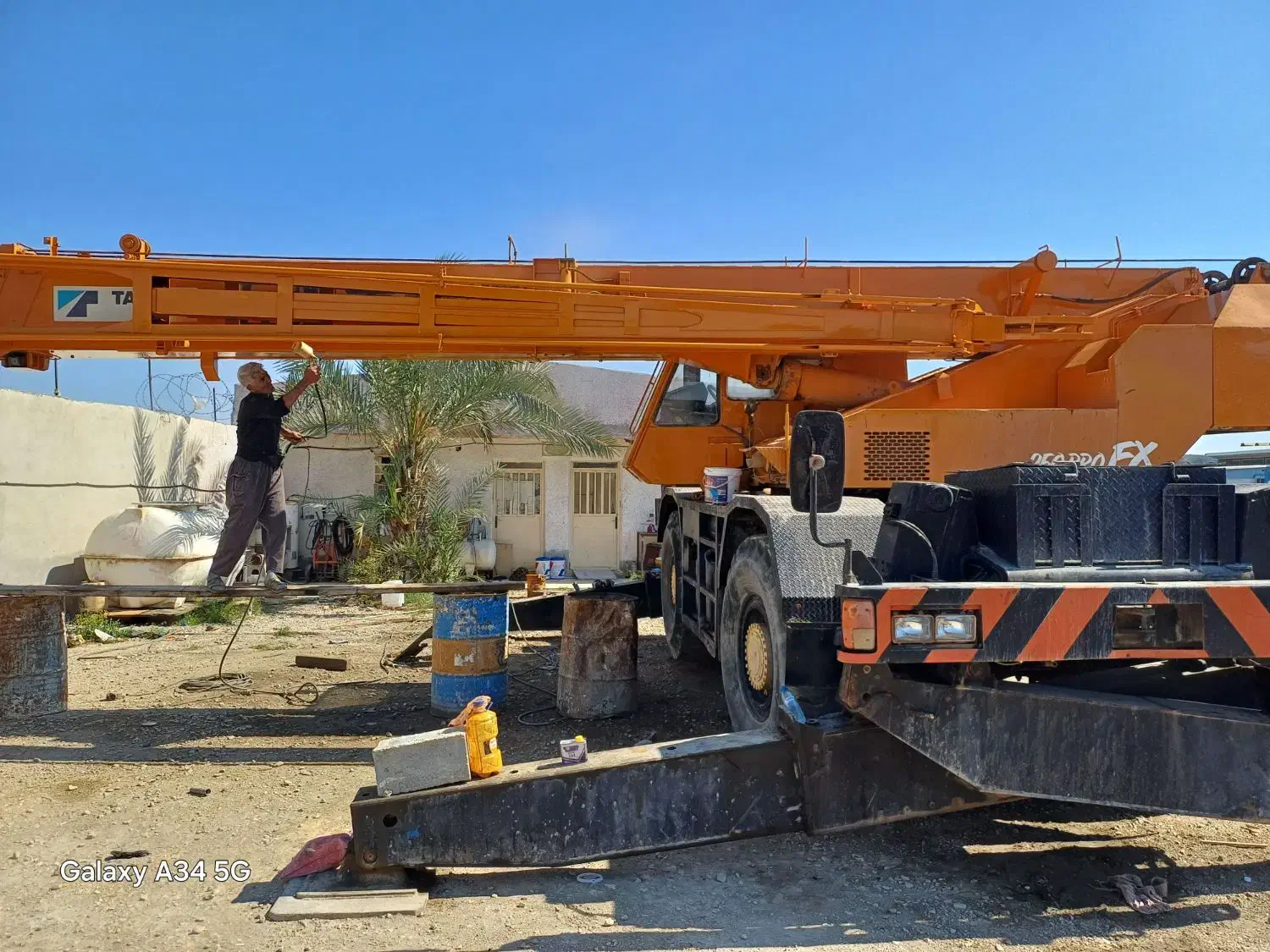 رنگ کار خودرو سنگین|خدمات موتور و ماشین|بوشهر, |دیوار