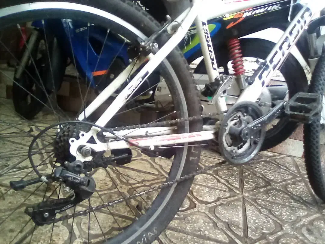 یکدستگاه دوچرخه به سایز ۲۶ فروشی|دوچرخه، اسکیت، اسکوتر|بندر انزلی, تهران|دیوار