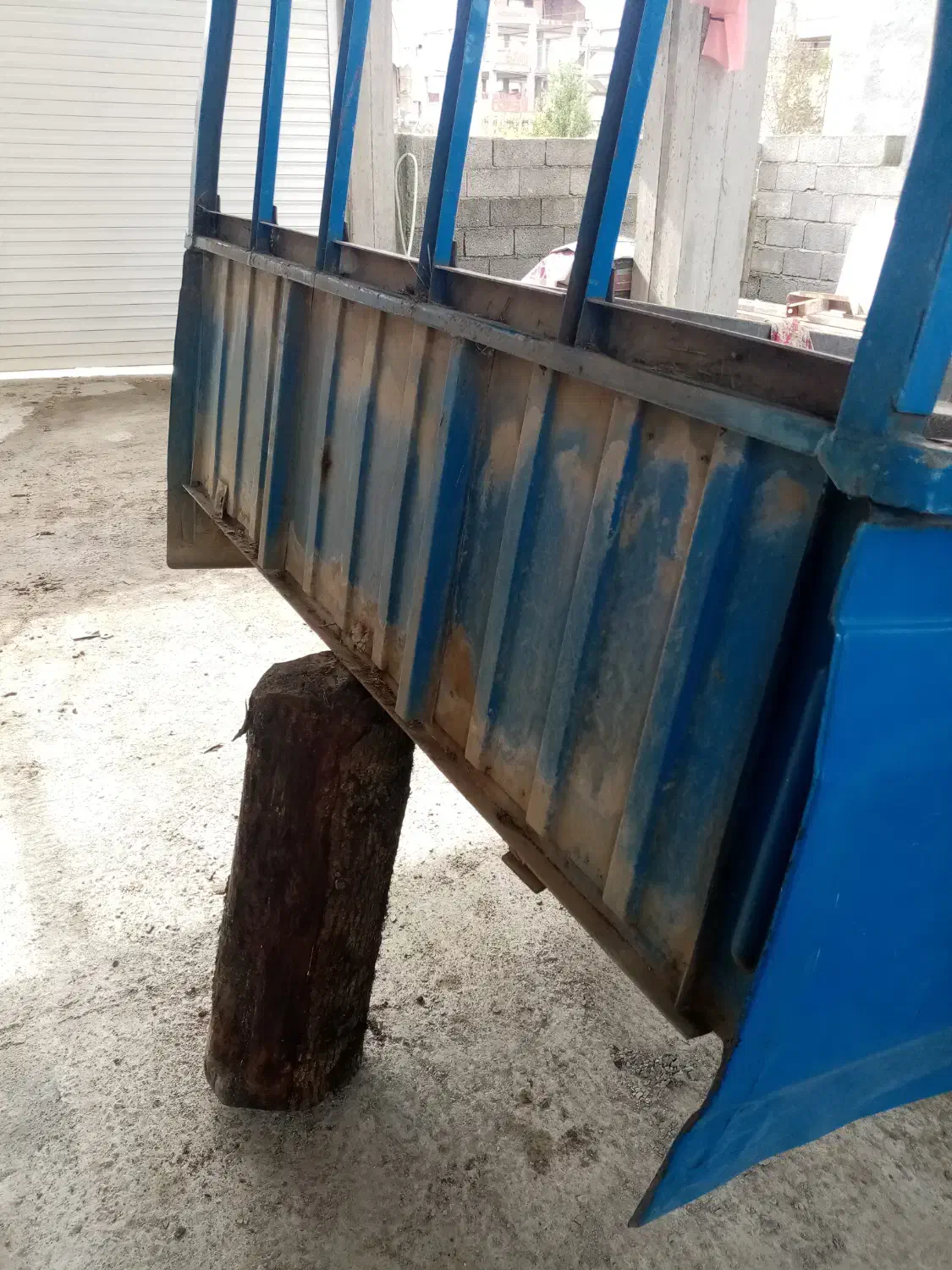 فروش لگنی نیسان. اتاق عقب.|قطعات یدکی و لوازم جانبی|تالش, هشتپر|دیوار