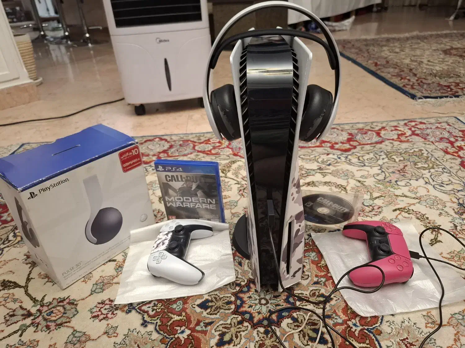 ps5 بهمراه جعبه وکارتون وکیف حمل کنسول ارتشی|کنسول، بازی ویدئویی و آنلاین|تهران, قبا|دیوار