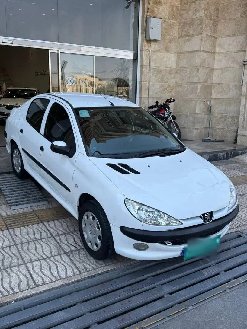 206 SD v8 مدل 1396|خودرو سواری و وانت|شیراز, شهرک بزین|دیوار