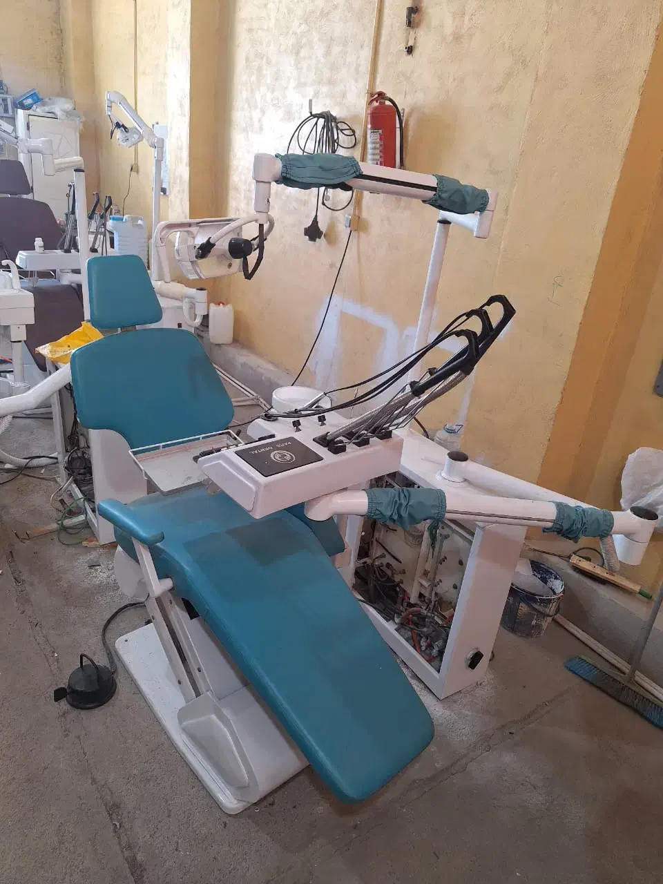 یونیت پارس دنتال بازسازی شده - نقد و اقساط|پزشکی|تهران, فرودگاه مهرآباد|دیوار