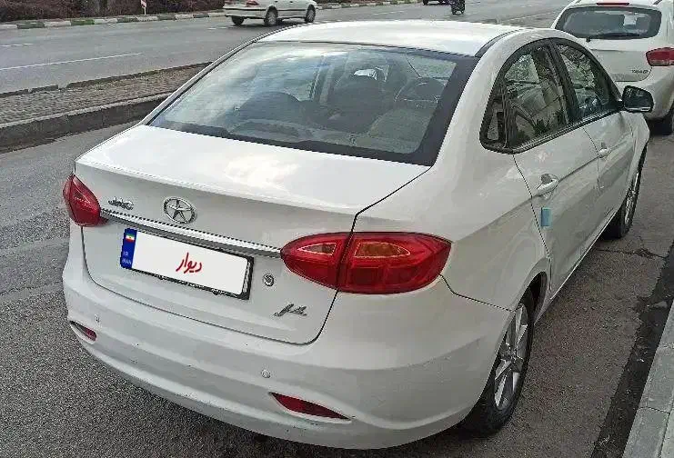 جک j4 در حد|خودرو سواری و وانت|مشهد, بهارستان|دیوار