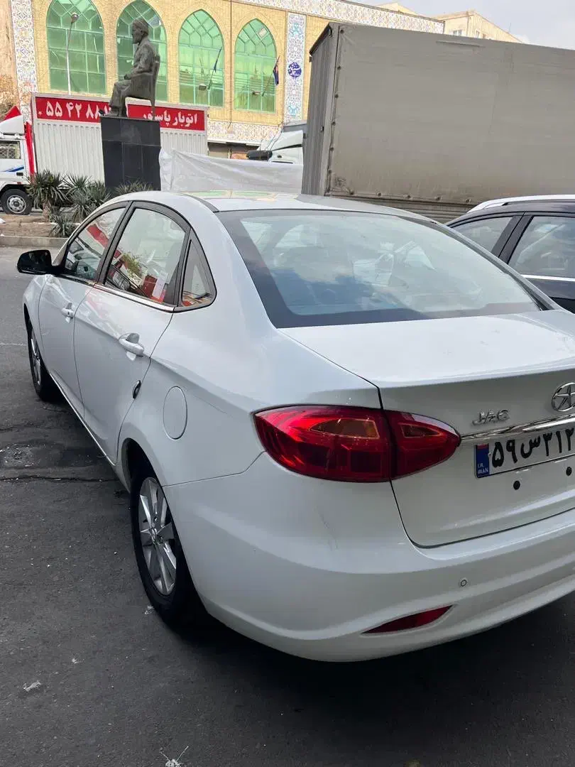 جک جی ۴ مدل ۱۴۰۰ سفید|خودرو سواری و وانت|تهران, اسکندری|دیوار