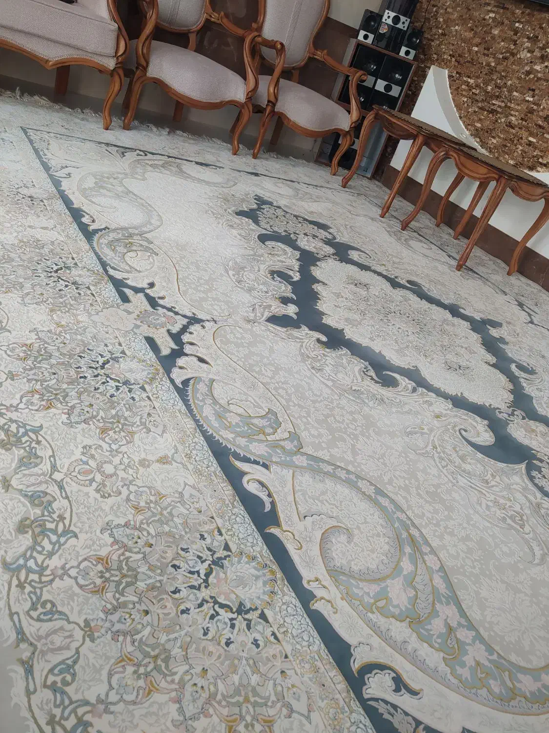 دوعدد قالی دوازده متری نو|فرش|سیرجان, |دیوار