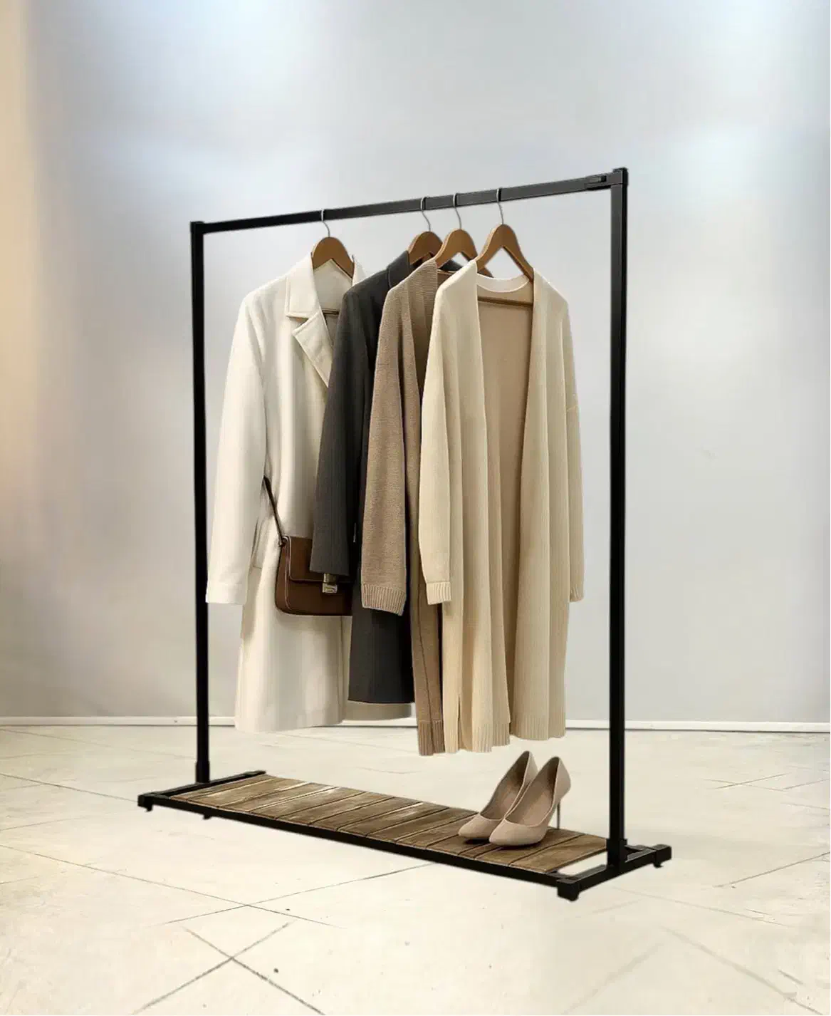 نیازمند ادمین مسلط به ادیت حرفه ای و گوینده ریلز|استخدام هنری و رسانه|بجنورد, |دیوار