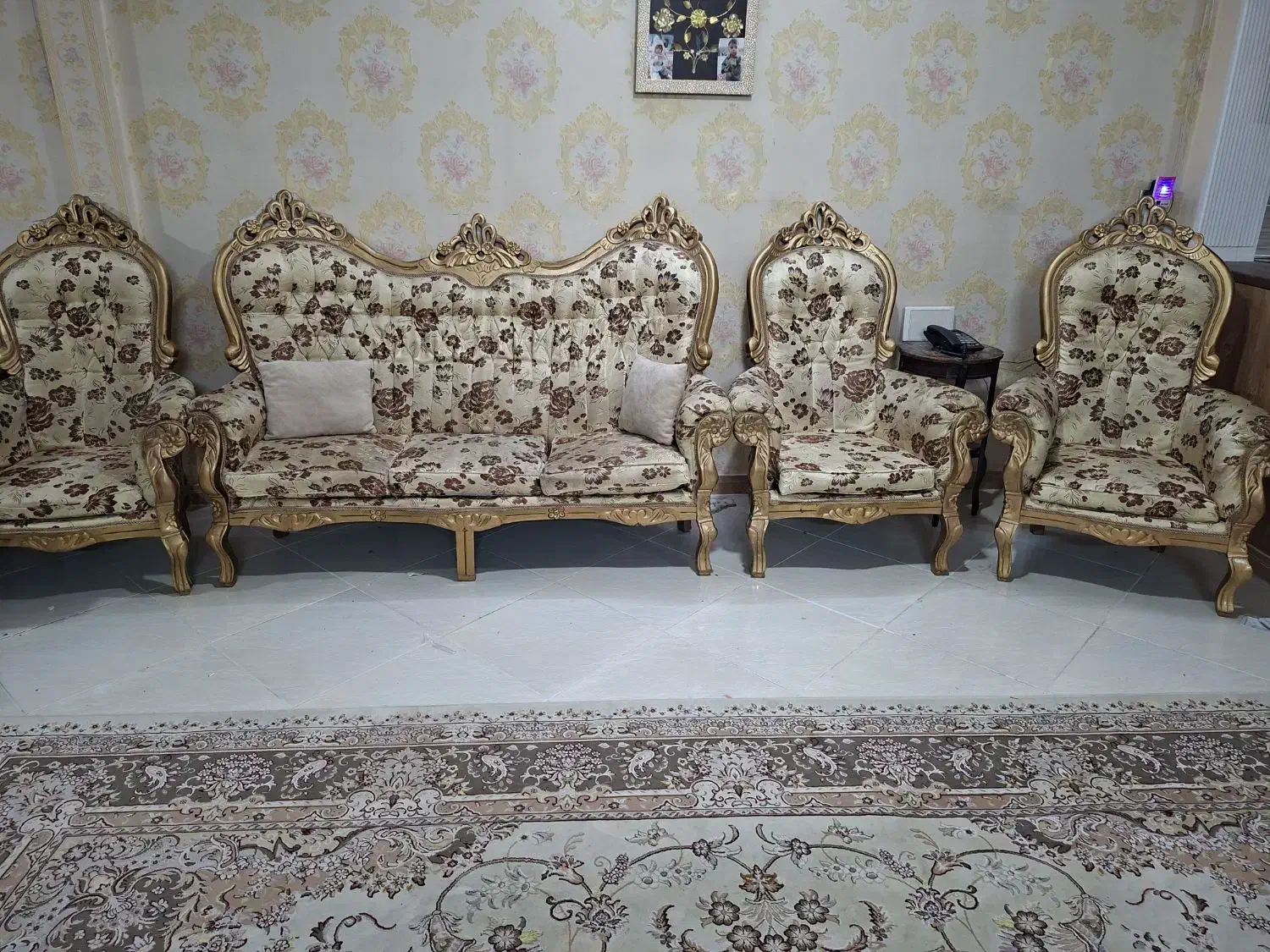 مبل ۹ نفره|مبلمان خانگی و میز عسلی|مشهد, چهارچشمه|دیوار