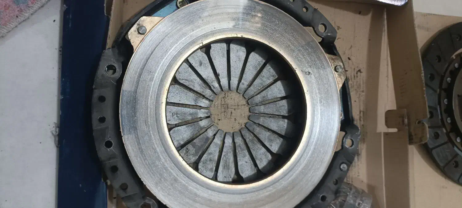 صفحه کلاچ کوییک شرکتی کاملا در حد نو 215|قطعات یدکی و لوازم جانبی|پرند, فاز ۶|دیوار