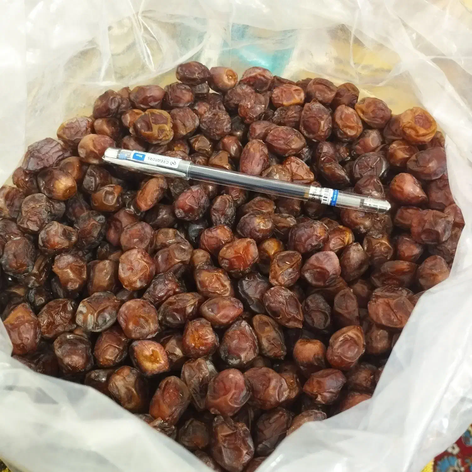 خرما خاصویی|خوردنی و آشامیدنی|کوخرد هرنگ, |دیوار