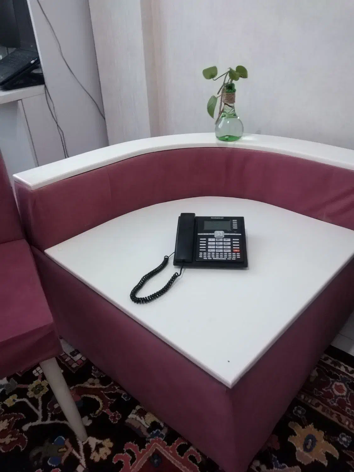 میز وصندلی تلفن|میز تلفن|شیراز, شهرک سراج‎|دیوار