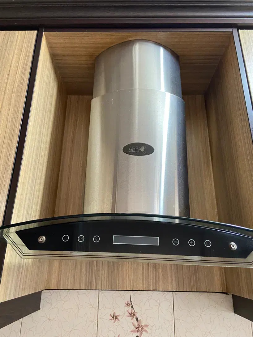 هود|هود|رشت, گلباغ نماز|دیوار