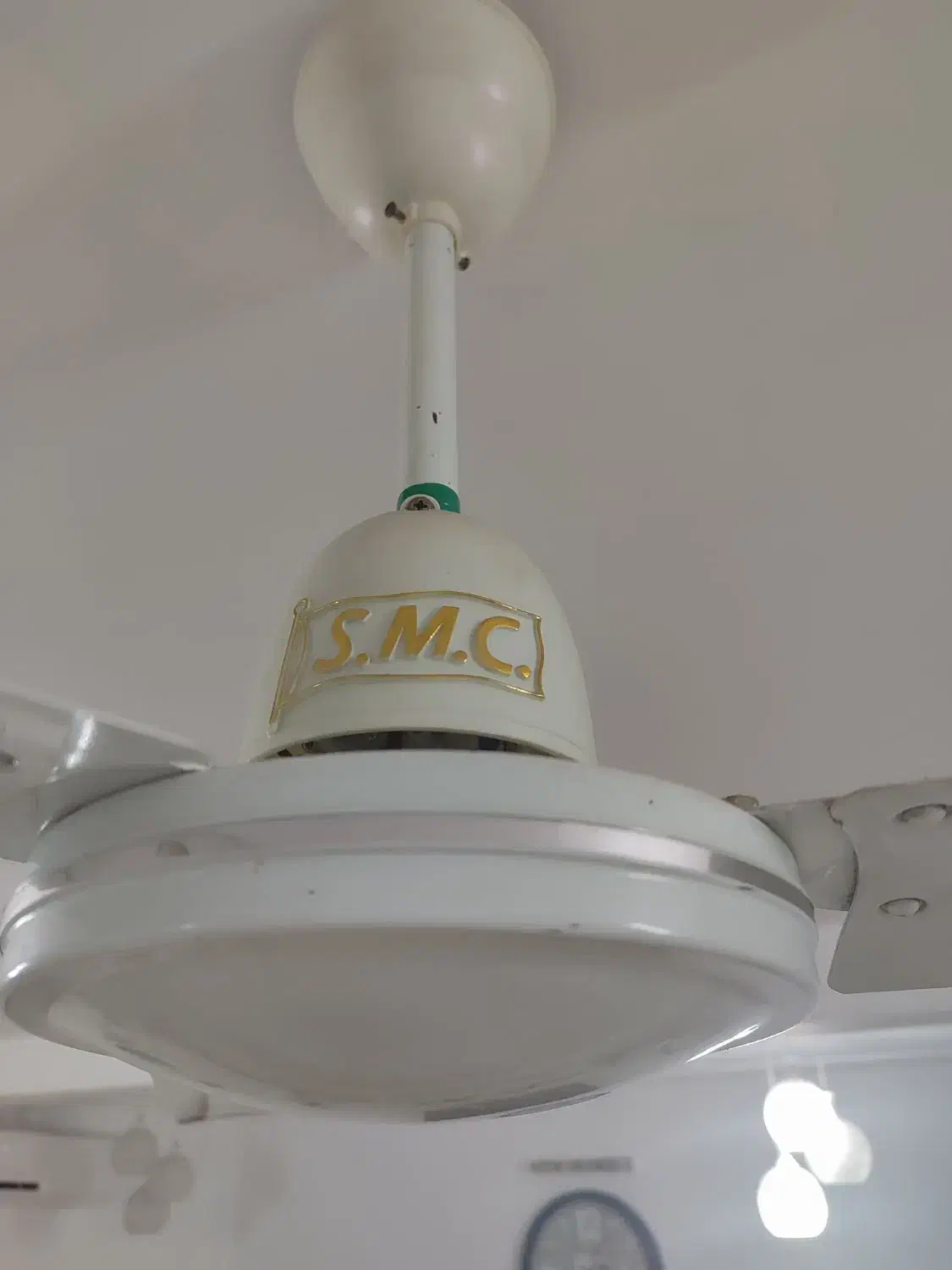 پنکه سقفی|پنکه و تصفیه‌کنندهٔ هوا|بندر ماهشهر, |دیوار