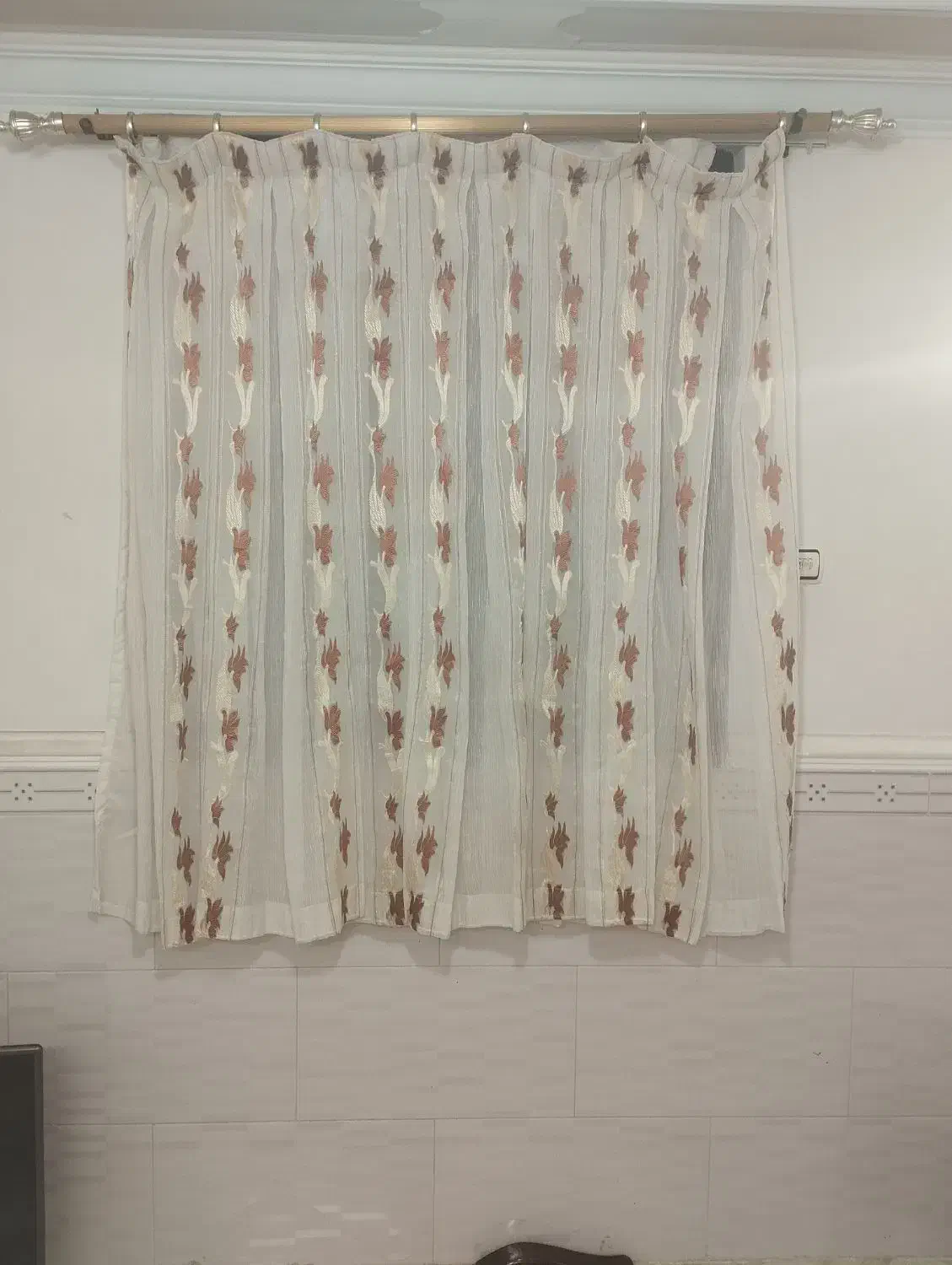 پرده|پرده، رانر، رومیزی|بم, |دیوار