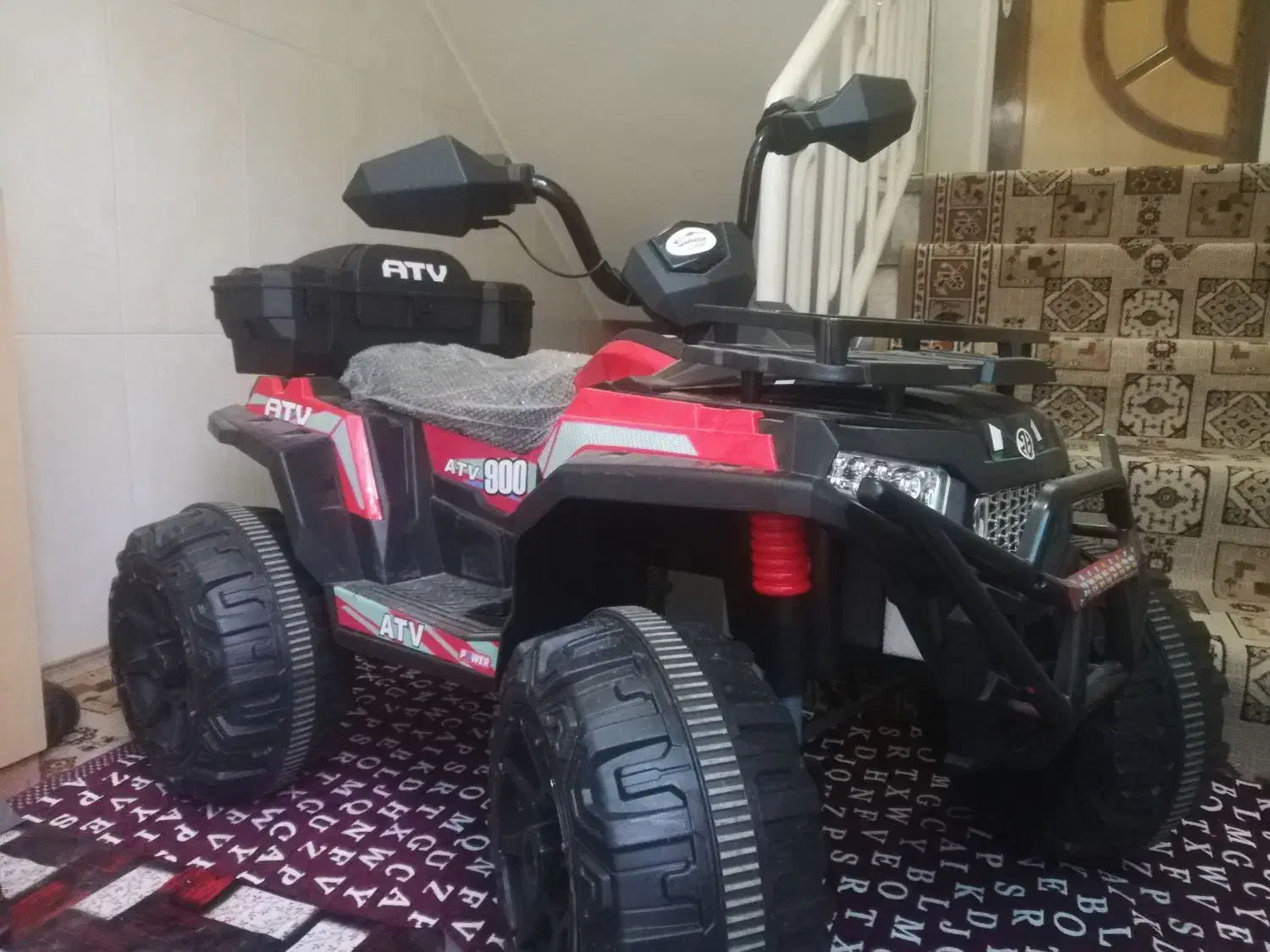 ماشین شارژی|اسباب‌‌بازی|اصفهان, خواجه عمید|دیوار