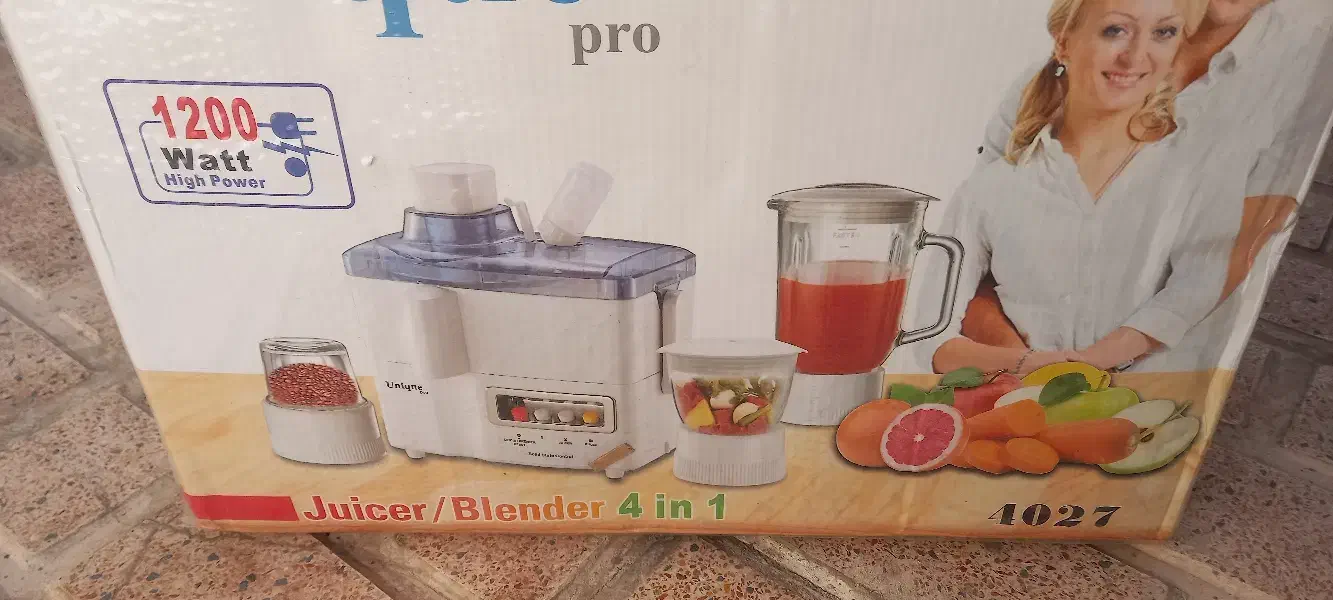 آبمیوه گیری ۴کاره یونیک کاملا نو|آبمیوه‌گیر و آب‌مرکبات‌گیر|پاکدشت, پاکدشت (مامازند)|دیوار