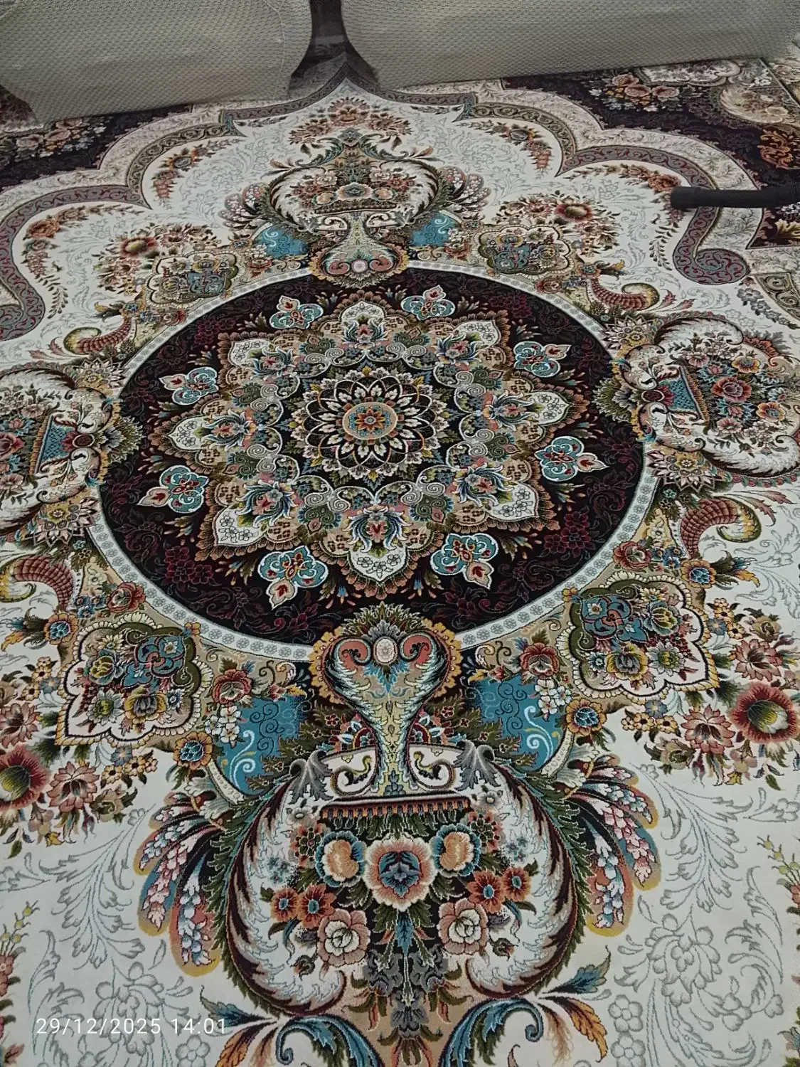 فرش 12متری|فرش|پارس‌آباد, |دیوار