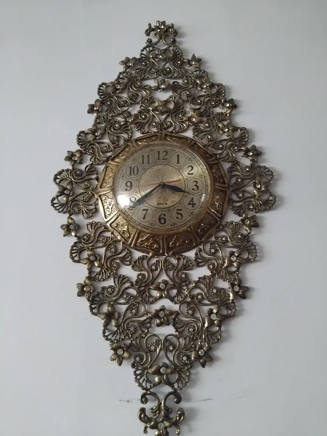 ساعت|ساعت دیواری و تزئینی|اراک, |دیوار