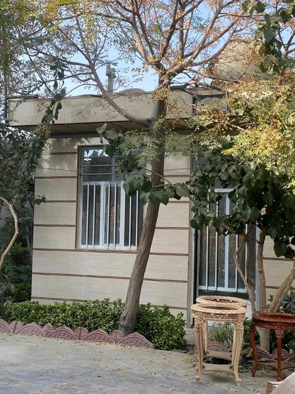 اجاره سوله ۵۰۰ در زمین ۱۰۰۰ متر جرثقیل خور کد ۴۰۲۸|اجارهٔ دفتر صنعتی، کشاورزی، تجاری|بهارستان, |دیوار