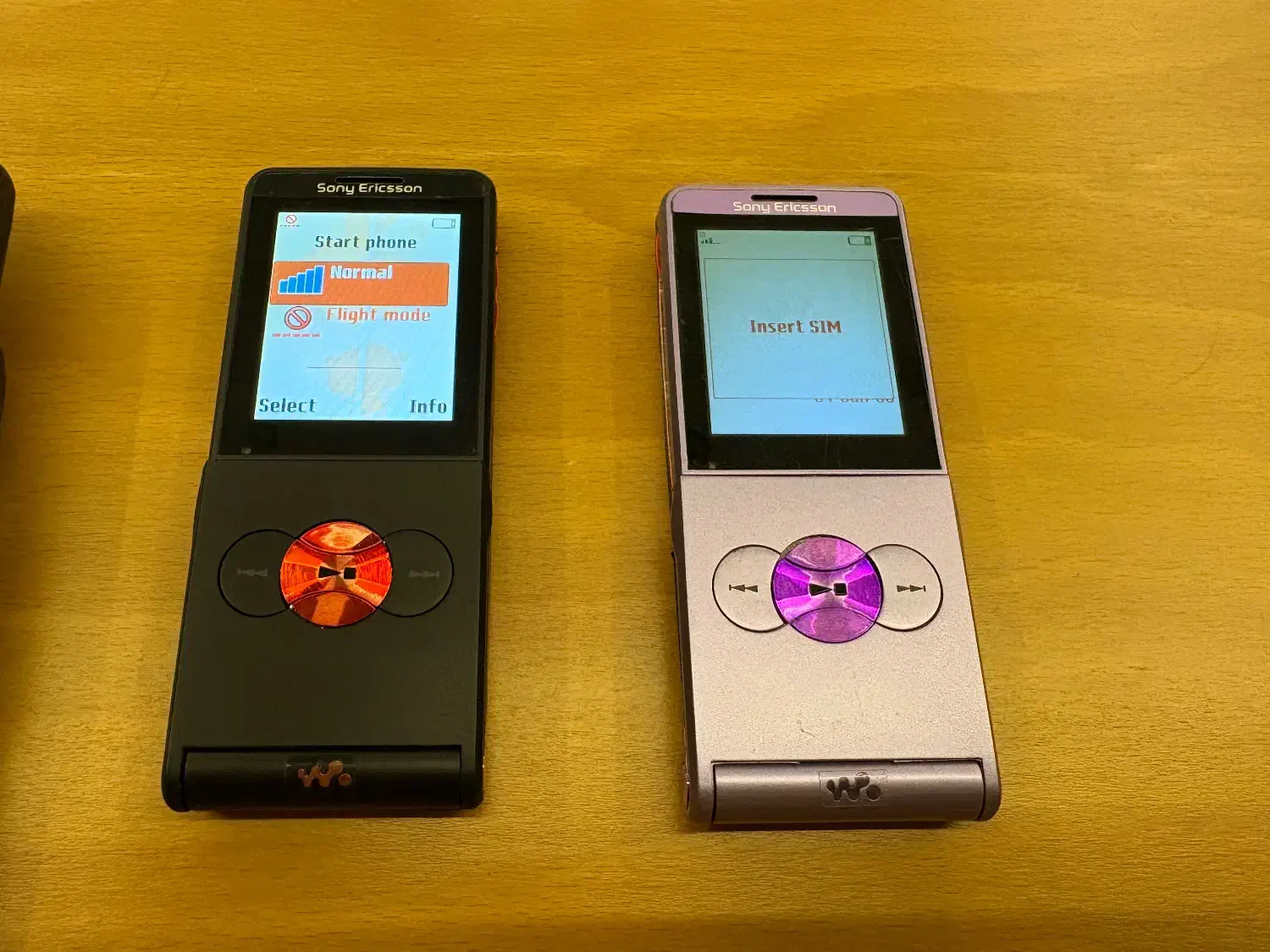 Nokia|موبایل|رشت, سعدی (تختی)|دیوار