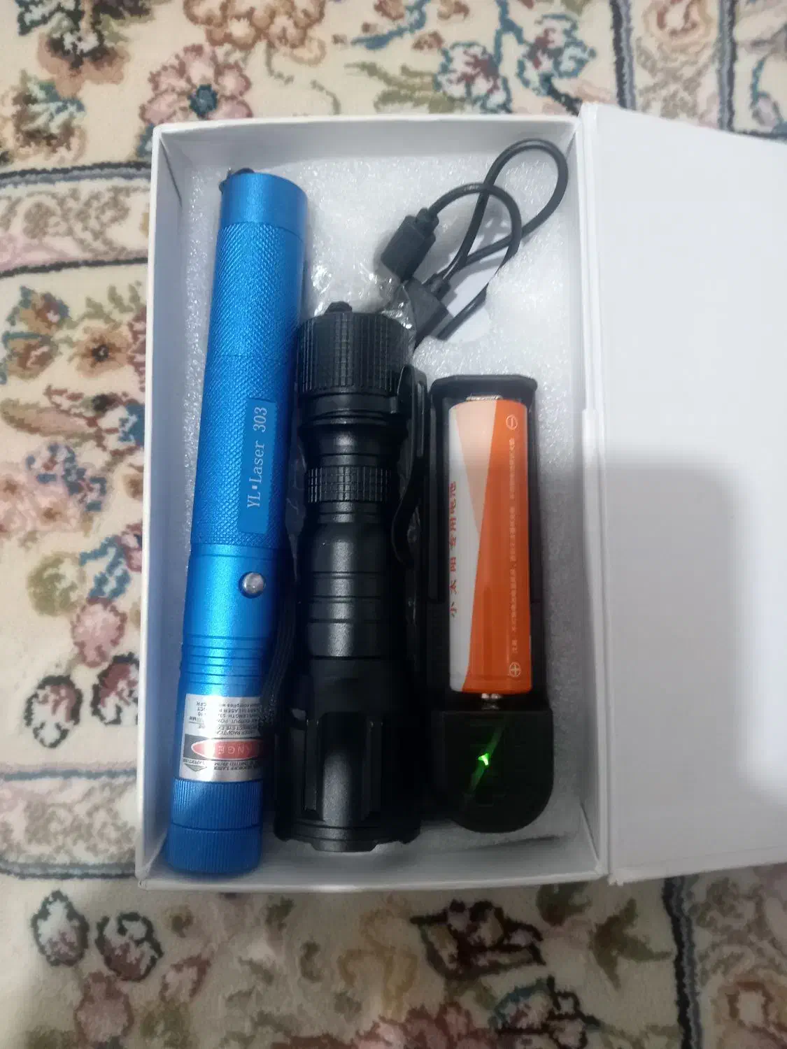 لیزر و چراغ قوه|کوهنوردی و کمپینگ|سقز, |دیوار