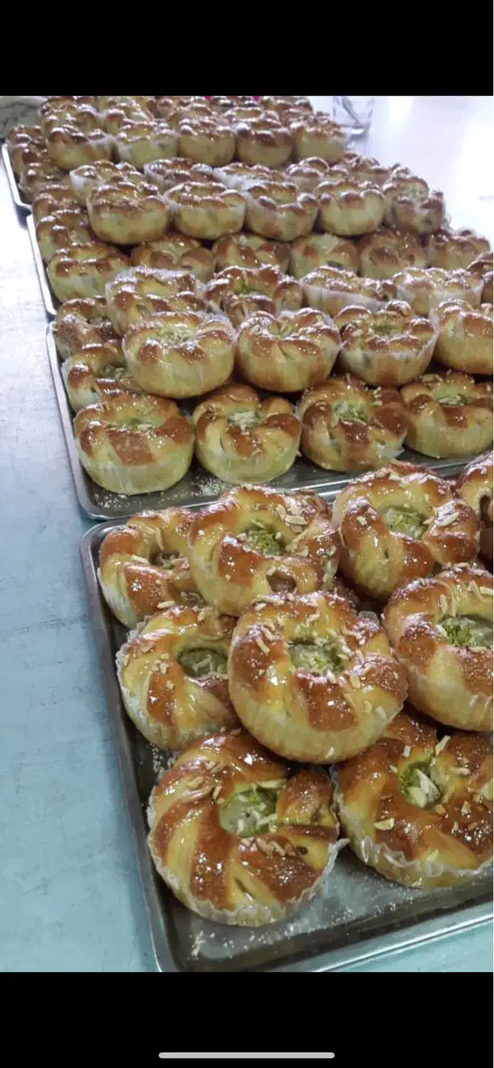 شاگرد قنادی|استخدام خدمات فروشگاه و رستوران|سنندج, |دیوار