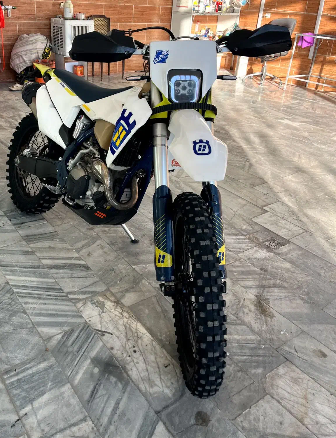 فلات طرح هاسکی|موتورسیکلت|زنجان, |دیوار