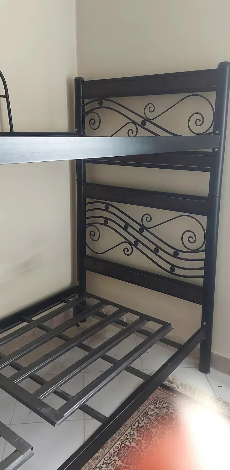 تخت خواب دوطبقه|تخت و سرویس خواب|تهران, استخر|دیوار