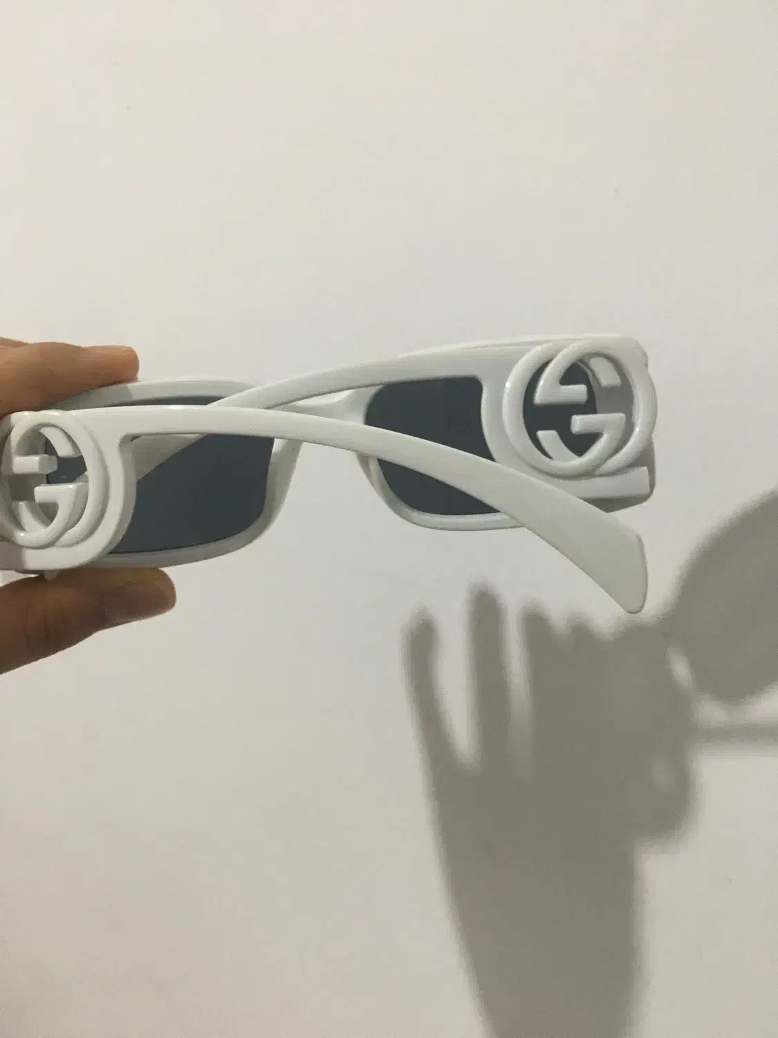 عینک افتابی|زیورآلات و اکسسوری|مشهد, چهارچشمه|دیوار