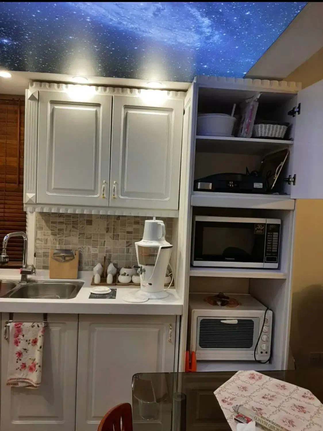 سعادت اباد .مبله.۹۰متر دوخوابه