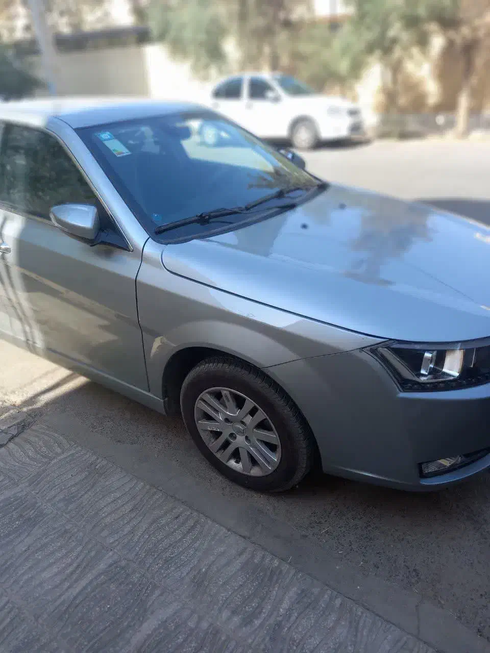 دنا پلاس دنده EF7p|خودرو سواری و وانت|یزد, |دیوار