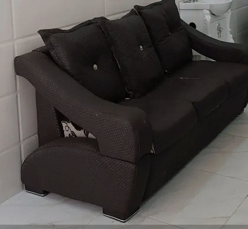 فروش فوری مبل هفت نفره|مبلمان خانگی و میز عسلی|سامن, |دیوار