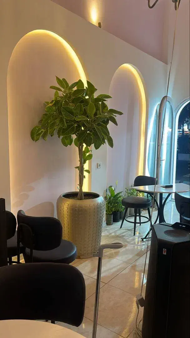 استخدام باریستا خانم و سالن کار|استخدام خدمات فروشگاه و رستوران|رباط‌کریم, رباط‌کریم|دیوار