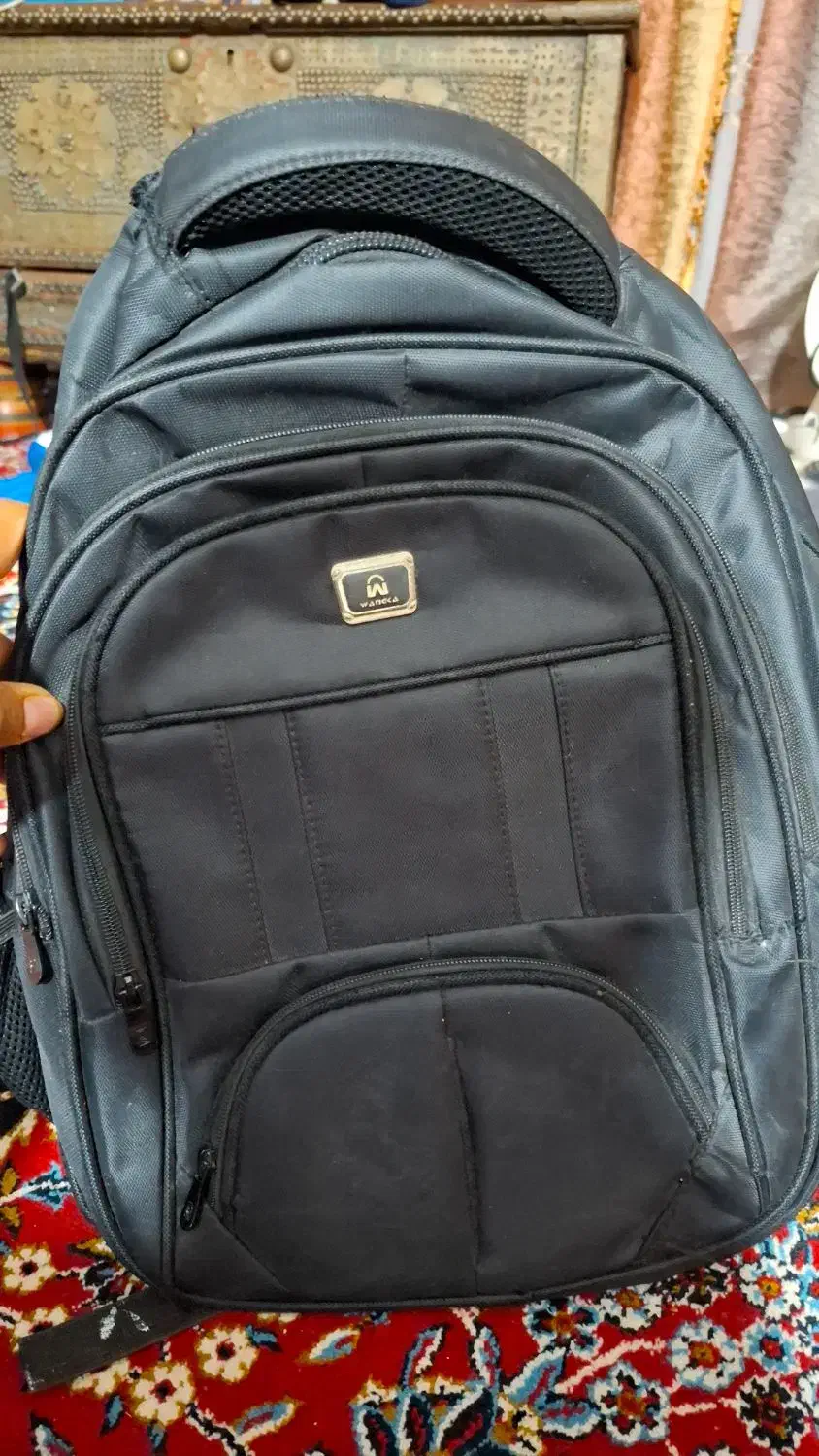 کیف مدرسه|کیف، کفش، کمربند|بندر گناوه, |دیوار