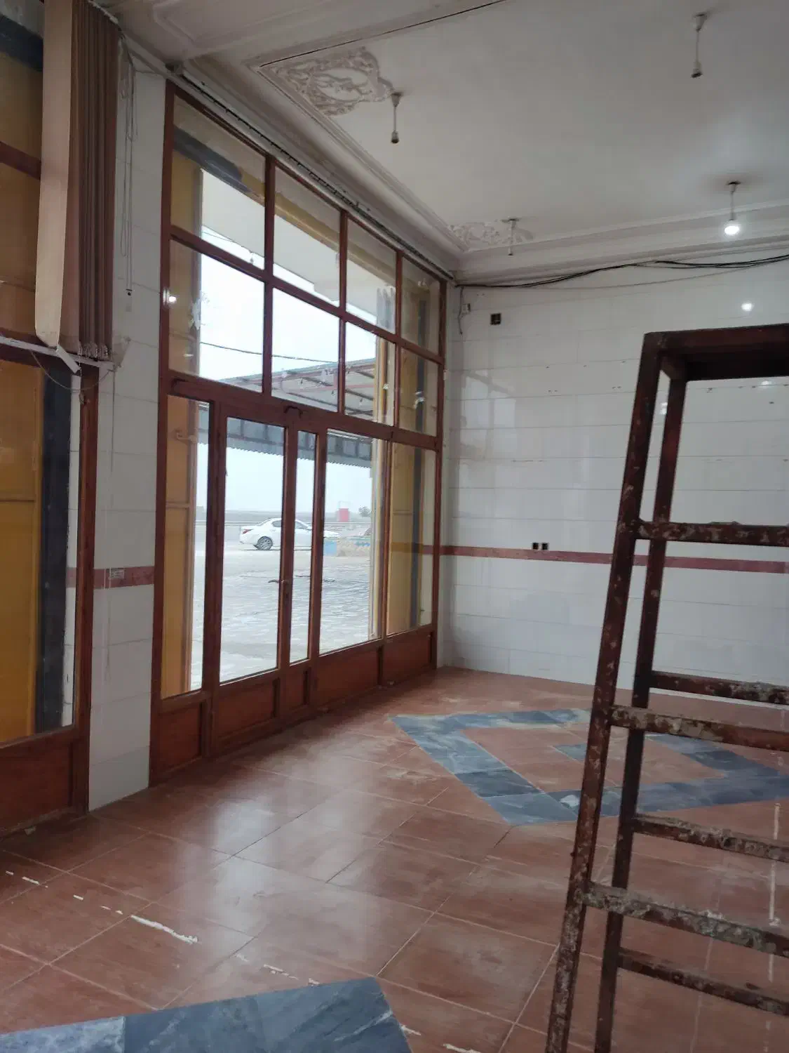 رهن و اجاره مغازه 100متری جاده عالیشهر بوشهر|اجارهٔ مغازه و غرفه|بوشهر, |دیوار