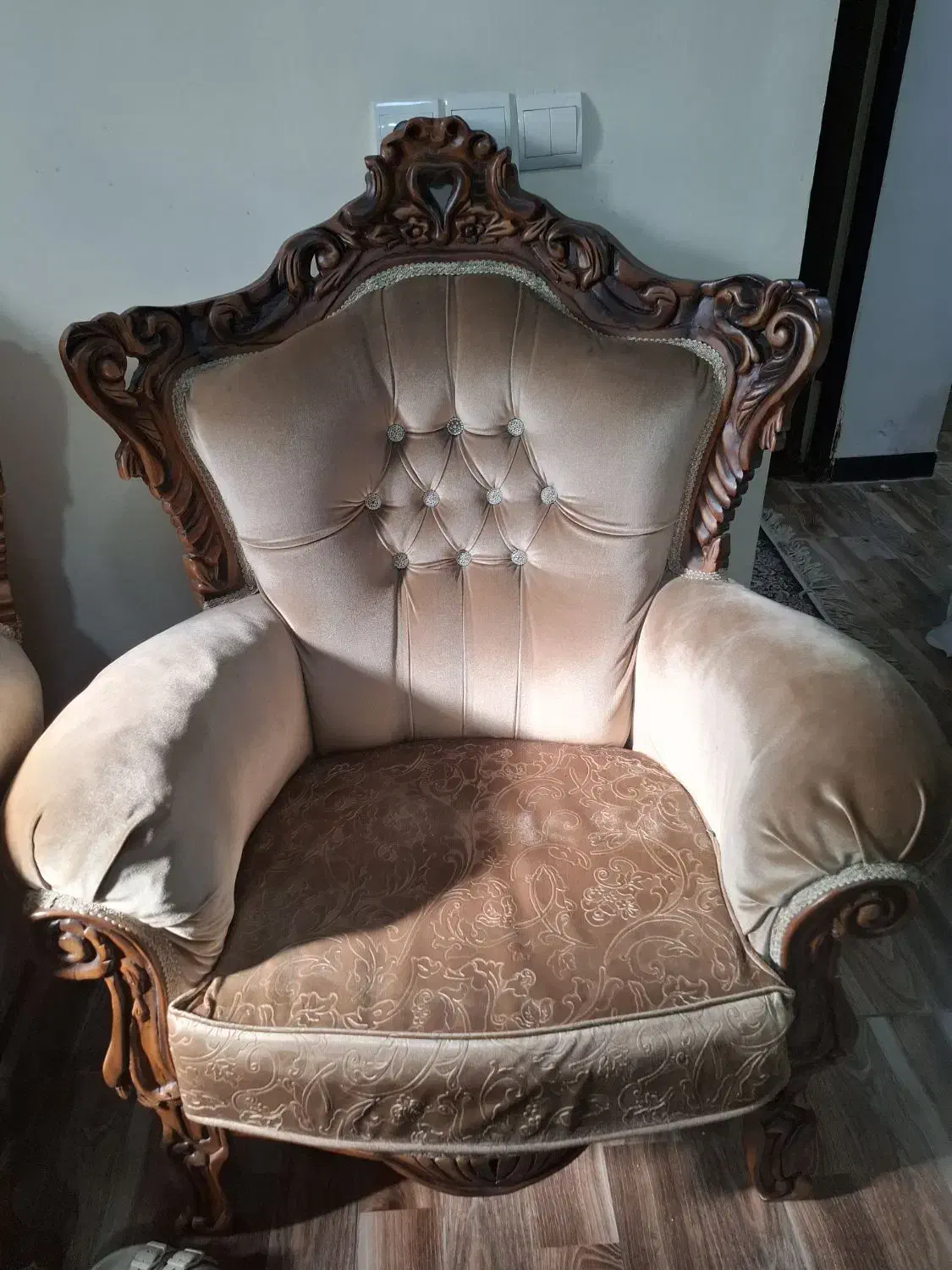 مبلمان سلطنتی|مبلمان خانگی و میز عسلی|بندر ماهشهر, |دیوار