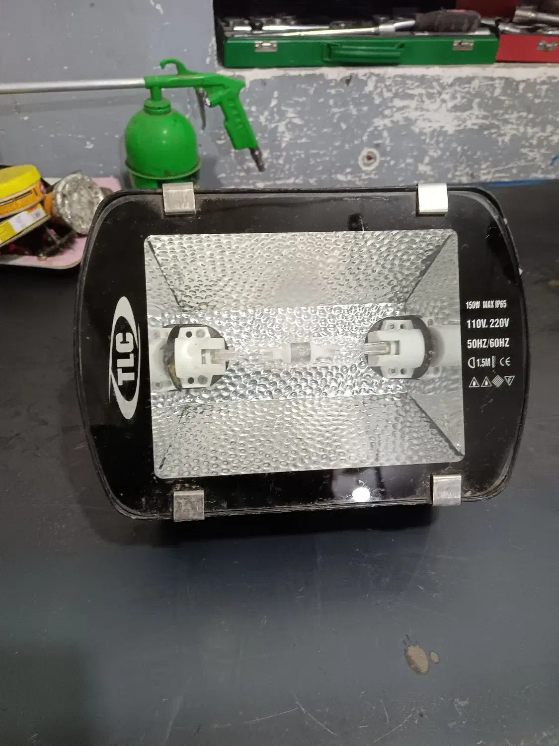 فروش پرژکتورtlc|تلویزیون و پروژکتور|کاشان, فین بزرگ|دیوار