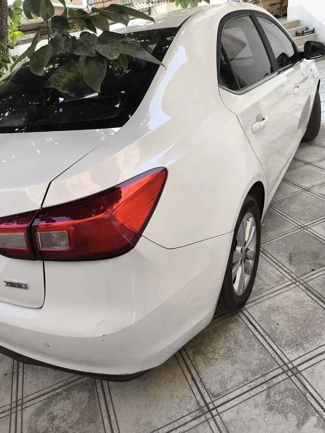 ام جی ۳۶۰ توربو سفید|خودرو سواری و وانت|ساری, |دیوار