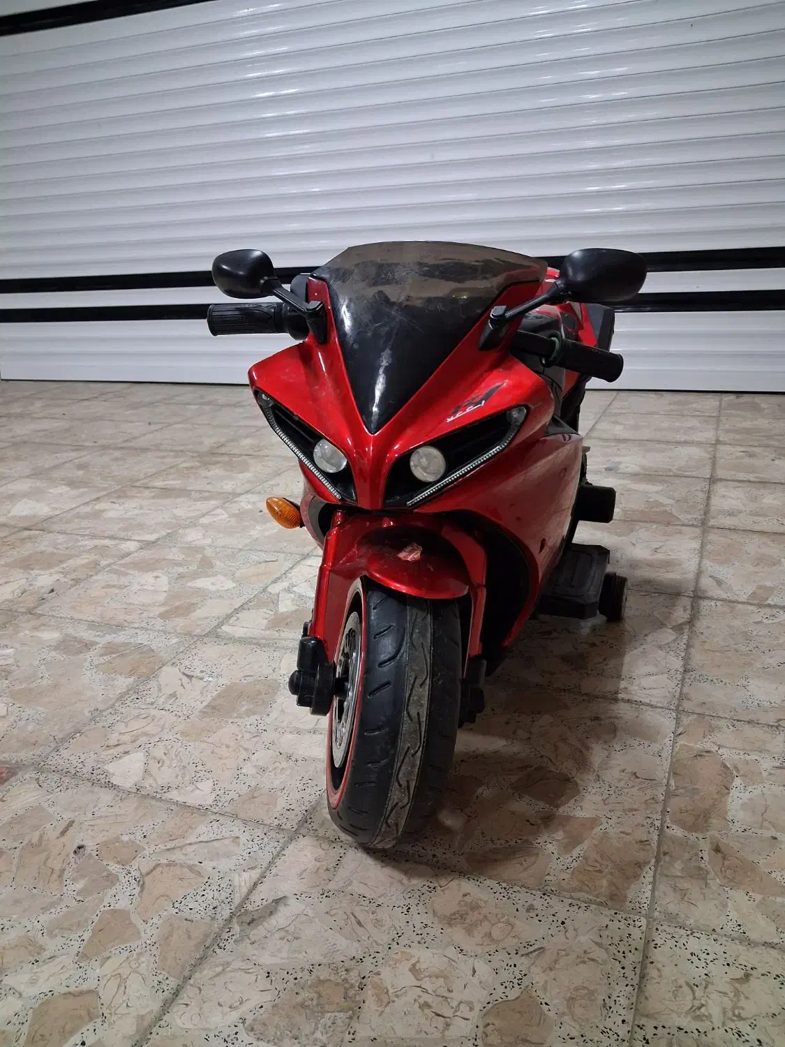 موتور شاژی|اسباب‌‌بازی|پره‌سر, |دیوار