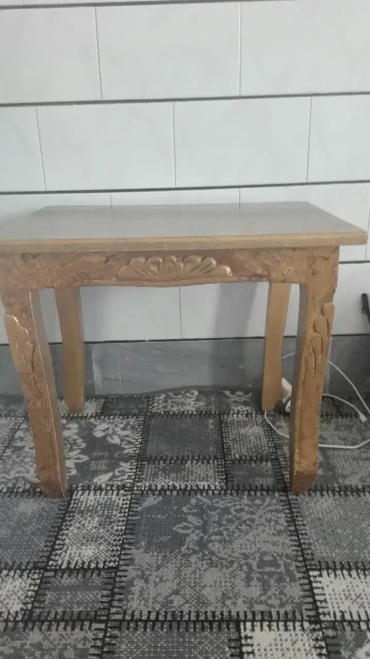 گردو شکن|مبلمان خانگی و میز عسلی|آران و بیدگل, |دیوار