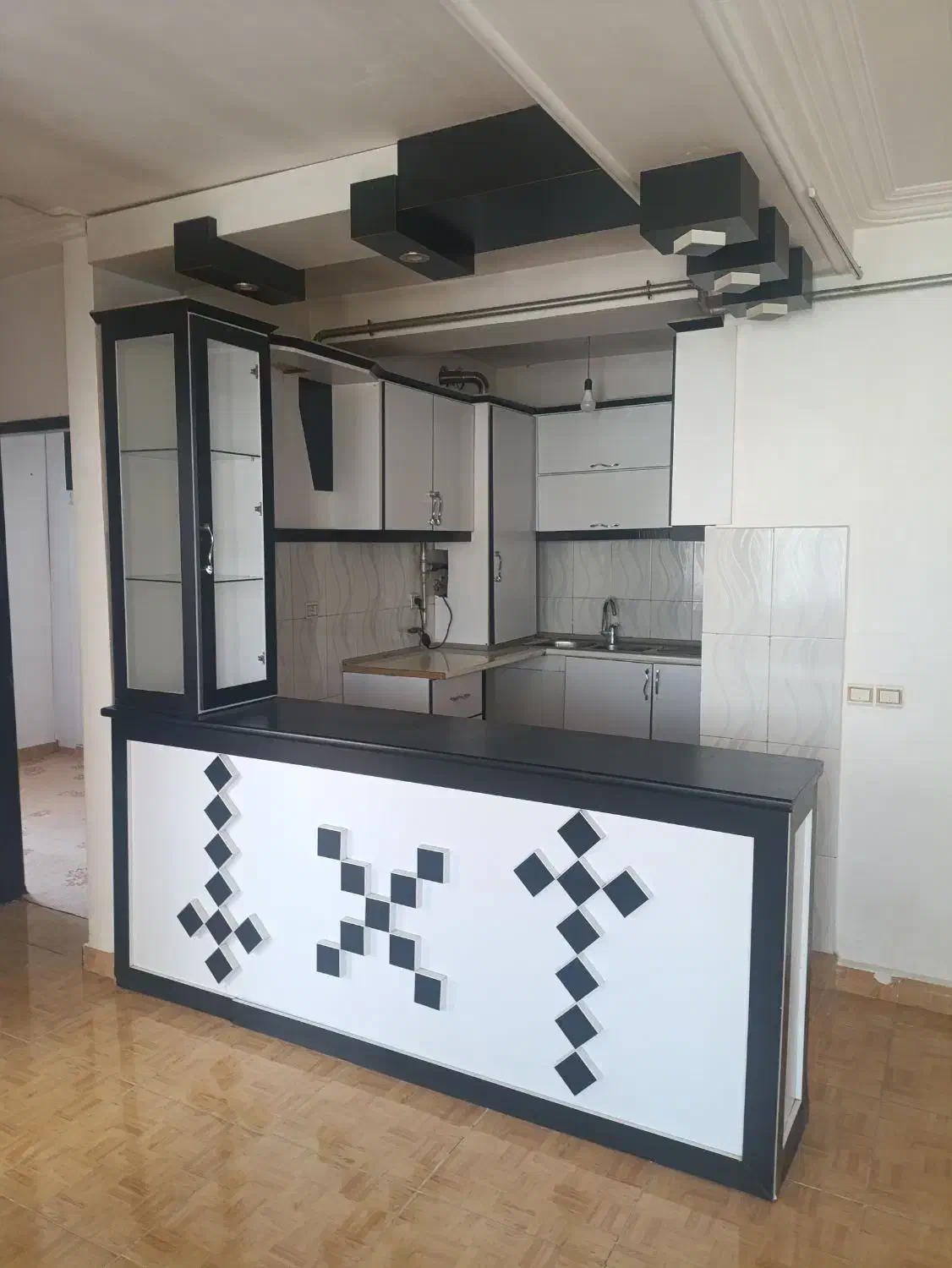 فروش آپارتمان ۸۵ متری ۲ خوابه بنگاه کارگر|فروش آپارتمان|میاندوآب, |دیوار