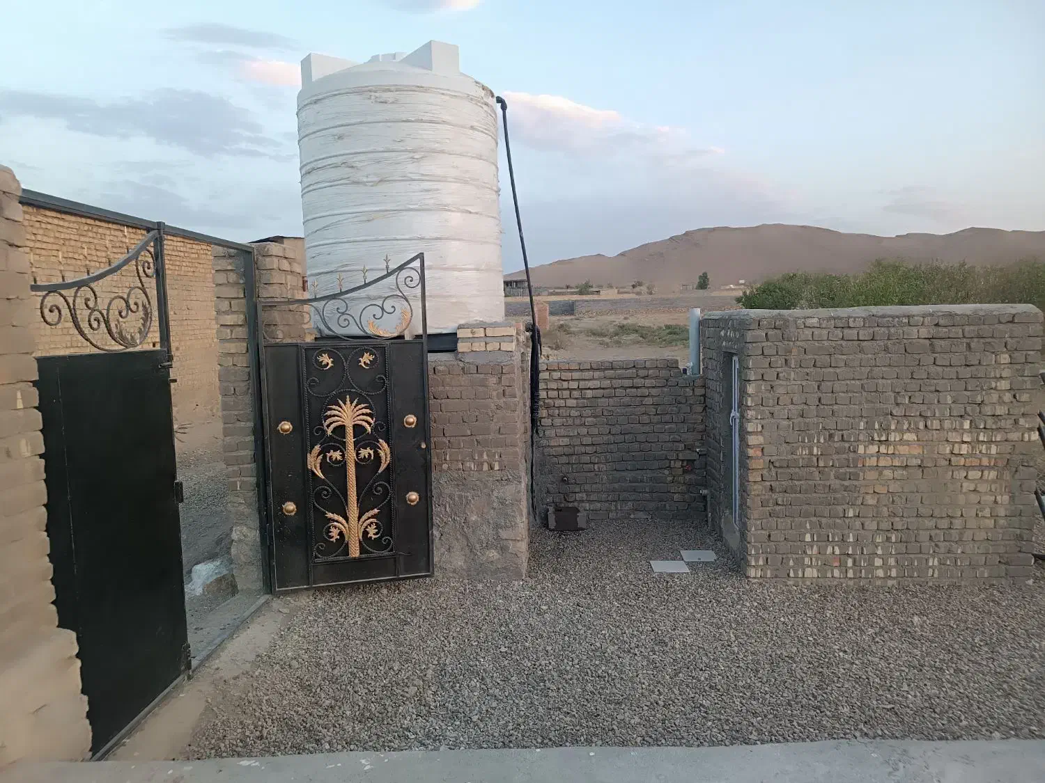 ورجان پردیسان باغ ۵۱۷ متری بهر ۱۰ متر|فروش زمین و ملک کلنگی|کهک, |دیوار