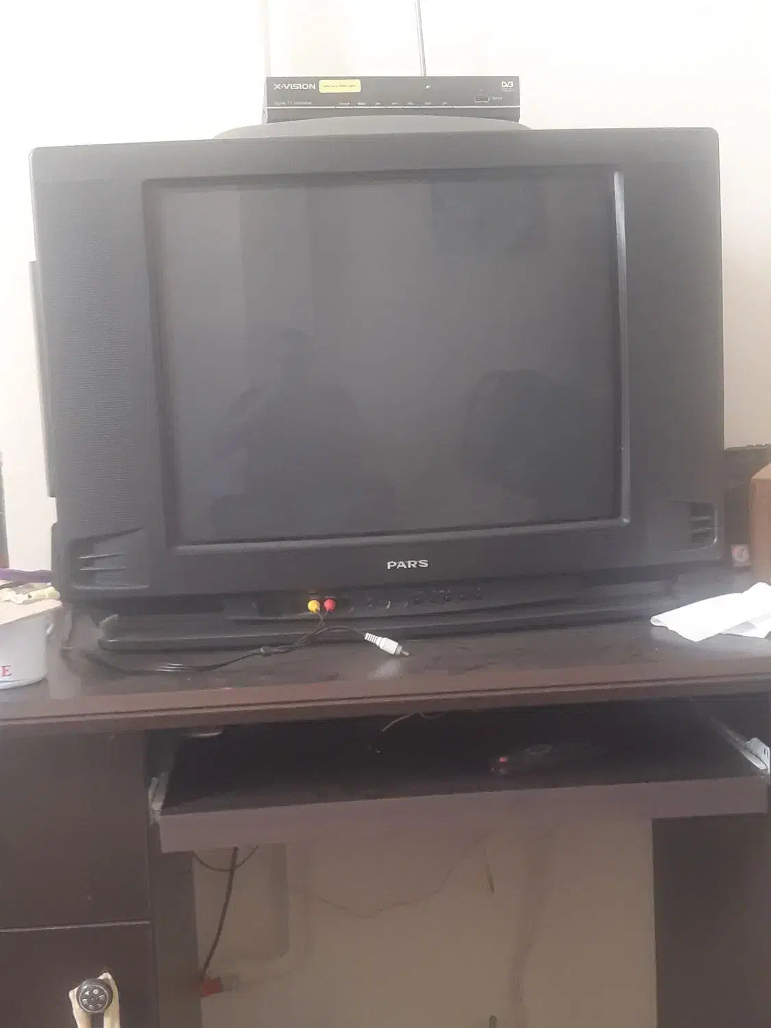 تلویزیون پارس ۲۱ اینچ|تلویزیون و پروژکتور|لاهیجان, شهید آوینی|دیوار