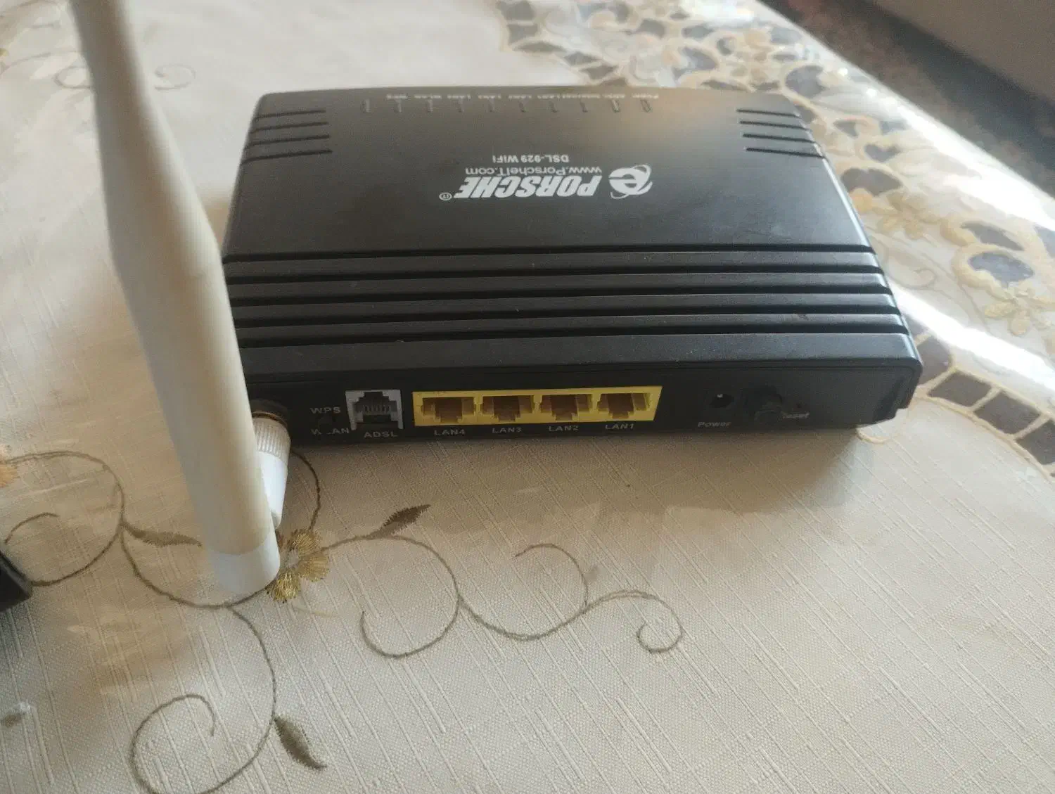 تعداد سه عدد مودم وای فای|مودم و تجهیزات شبکه|شیراز, رکنآباد|دیوار